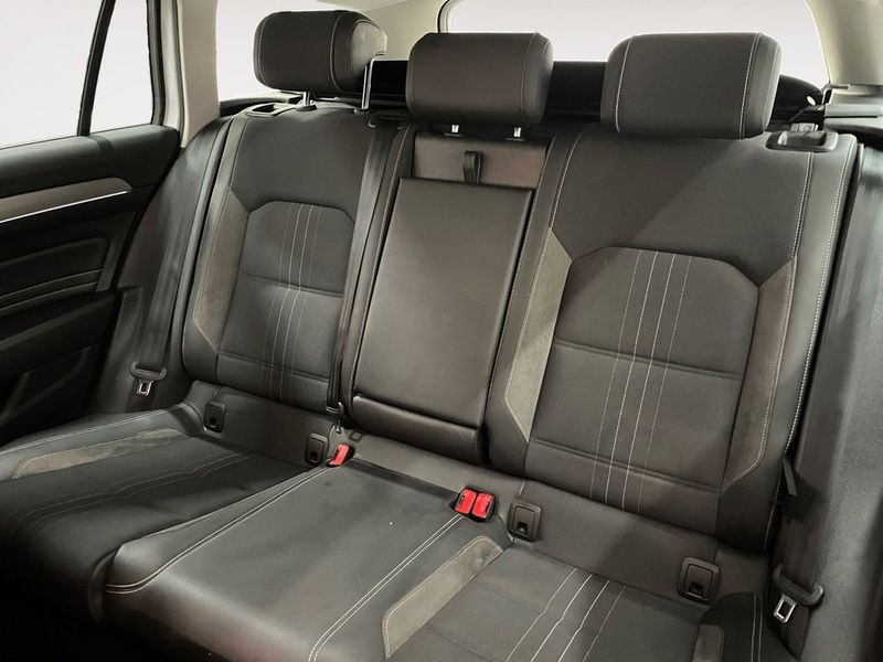 Volkswagen Passat bild 14