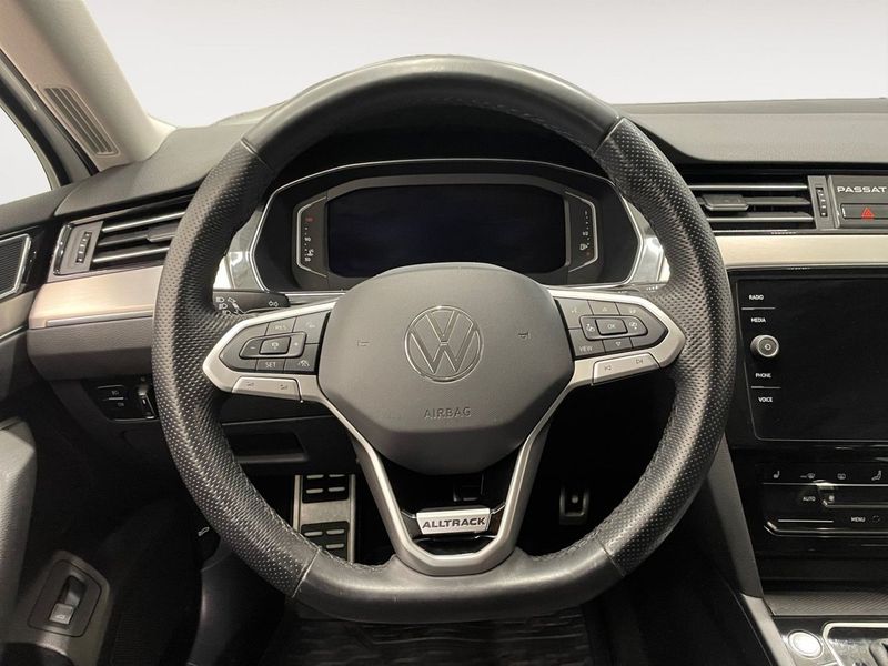 Volkswagen Passat bild 13