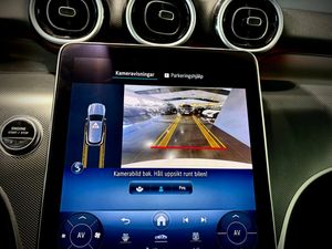 Mercedes GLC300 bild 10