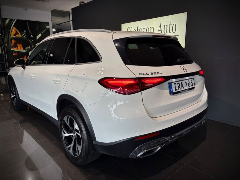 Mercedes GLC300 bild 12