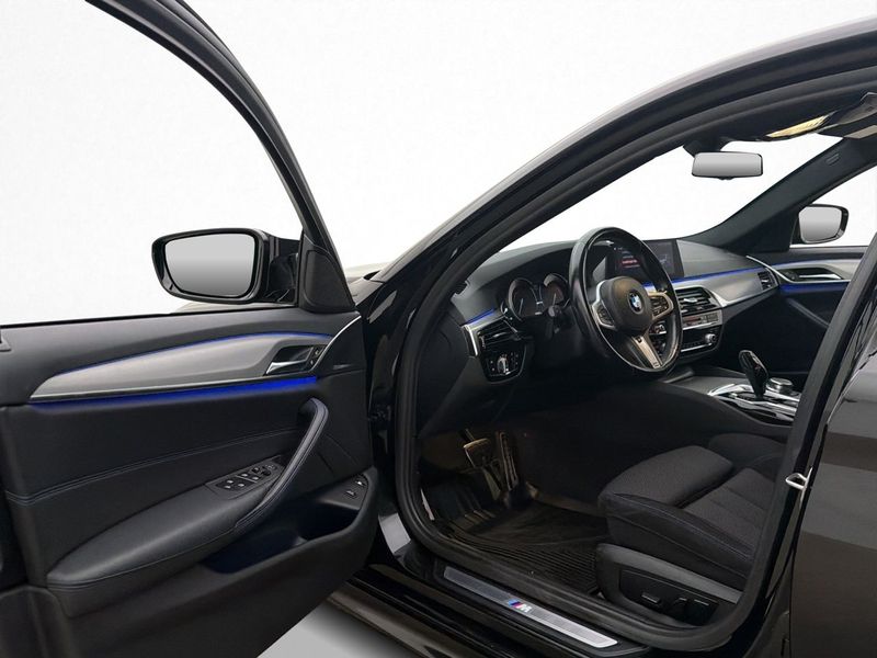 BMW 530 bild 9