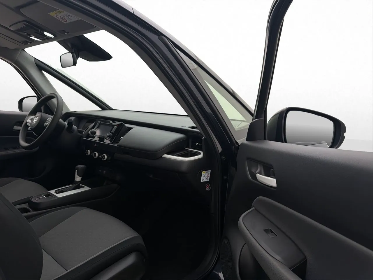 Vehicle image 23