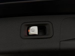 Mercedes E300 bild 12