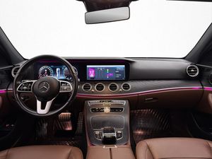 Mercedes E300 bild 16