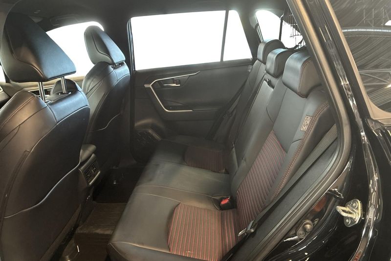 Toyota RAV4 bild 17