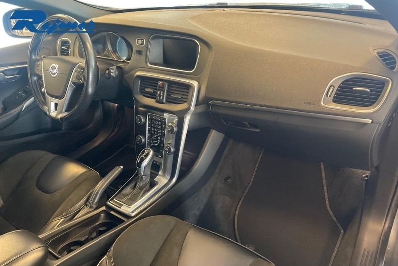 Volvo V40 bild 11