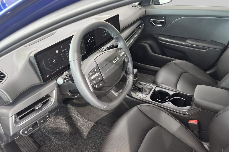 Kia K4 bild 8