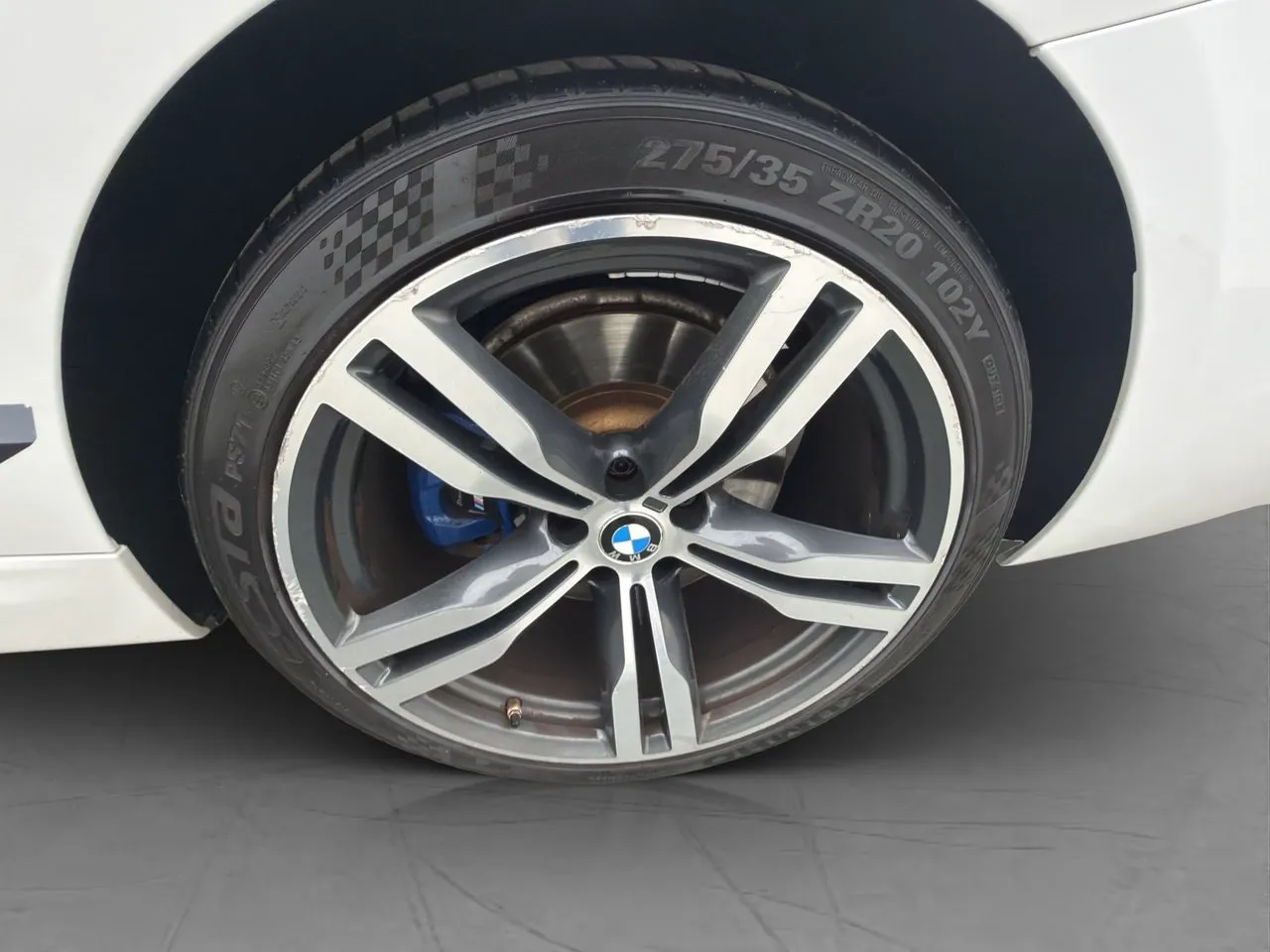 Vehicle image 36