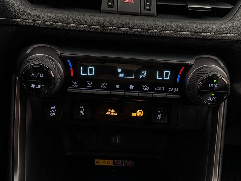 Toyota RAV4 bild 21