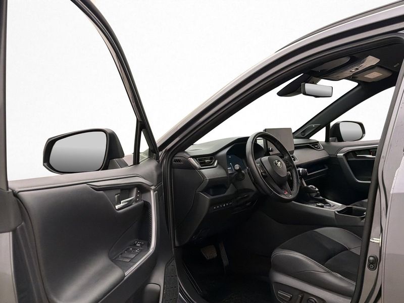 Toyota RAV4 bild 8
