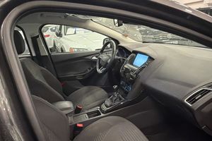 Ford Focus bild 12