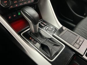 Mitsubishi Eclipse Cross bild 26