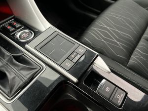 Mitsubishi Eclipse Cross bild 27