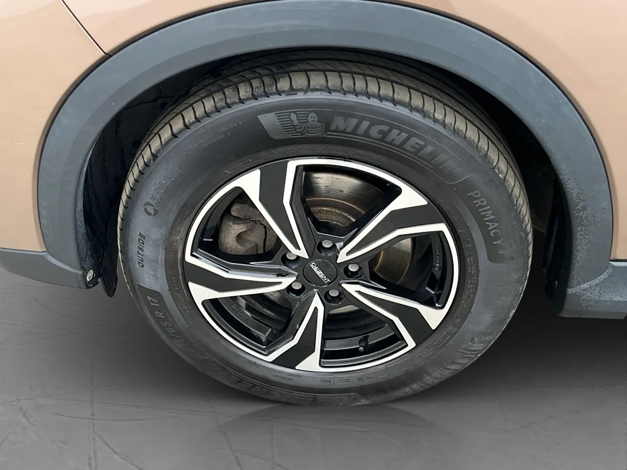 Vehicle image 31