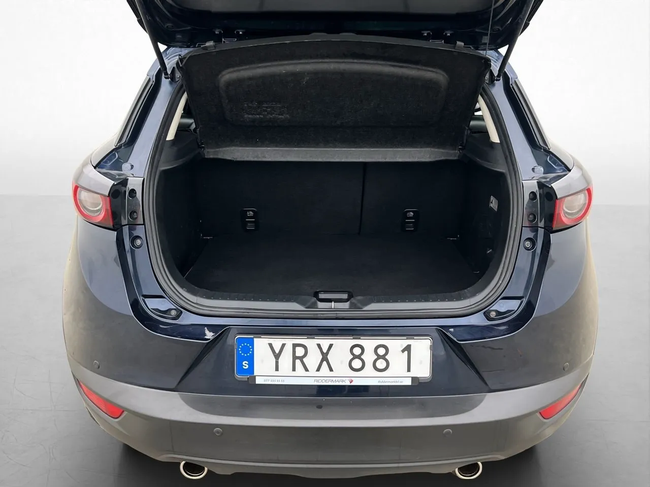 Vehicle image 31
