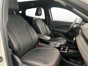 Ford Mustang Mach-E bild 27