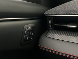 Ford Mustang Mach-E bild 15