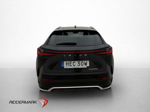 Lexus NX bild 6