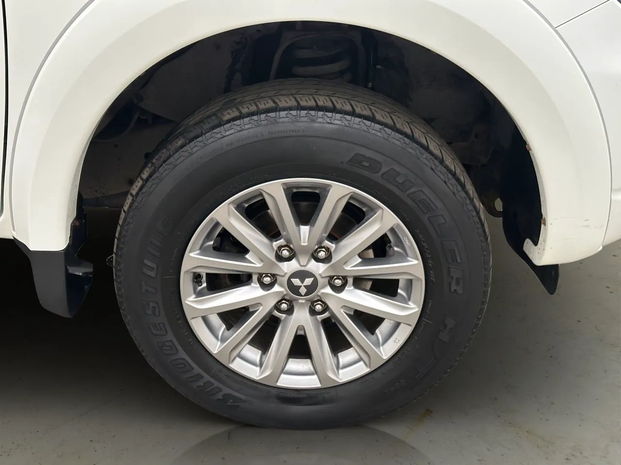 Vehicle image 31