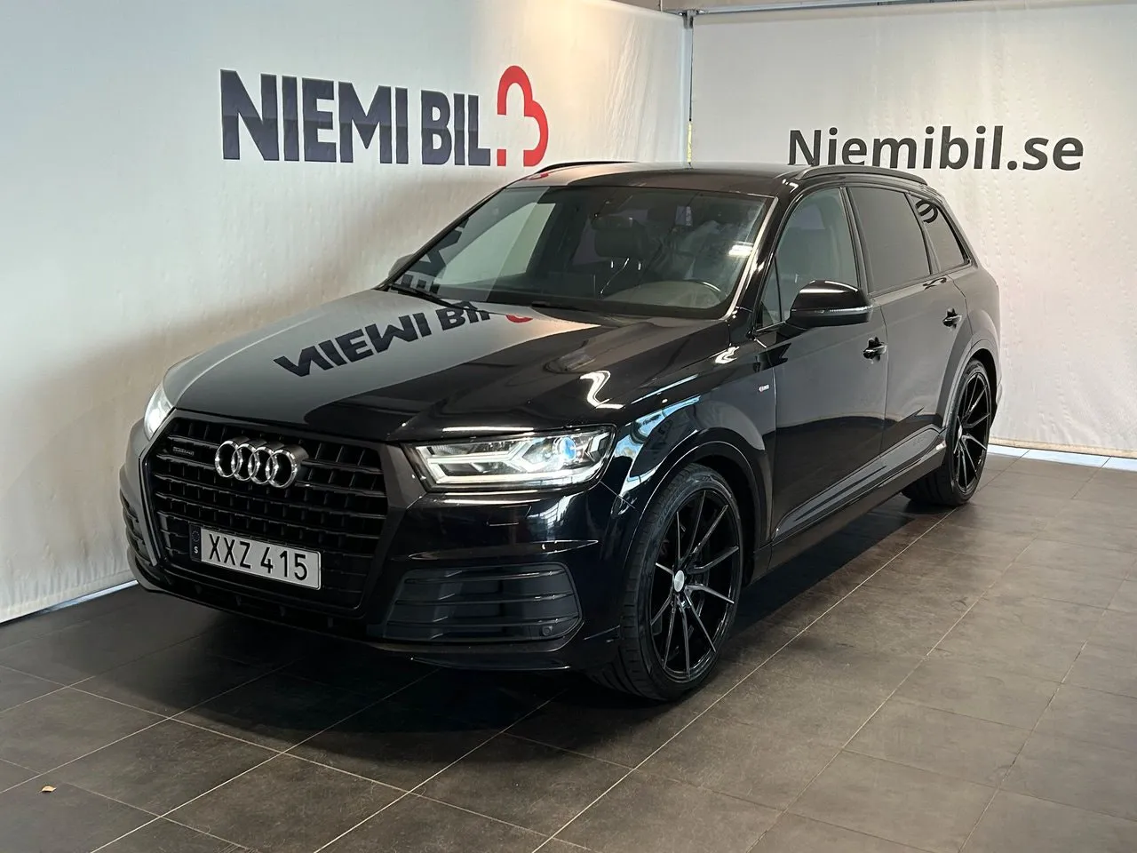 Vehicle image 20