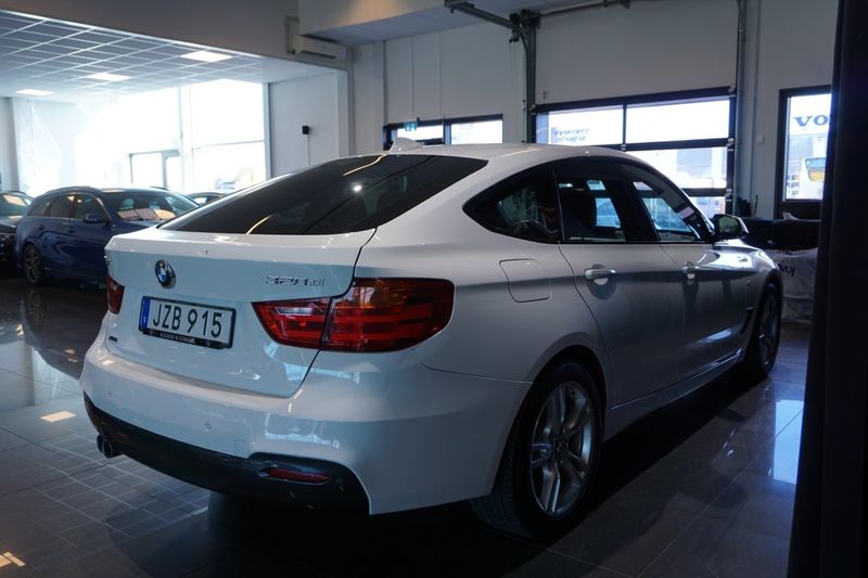 BMW 320 bild 8