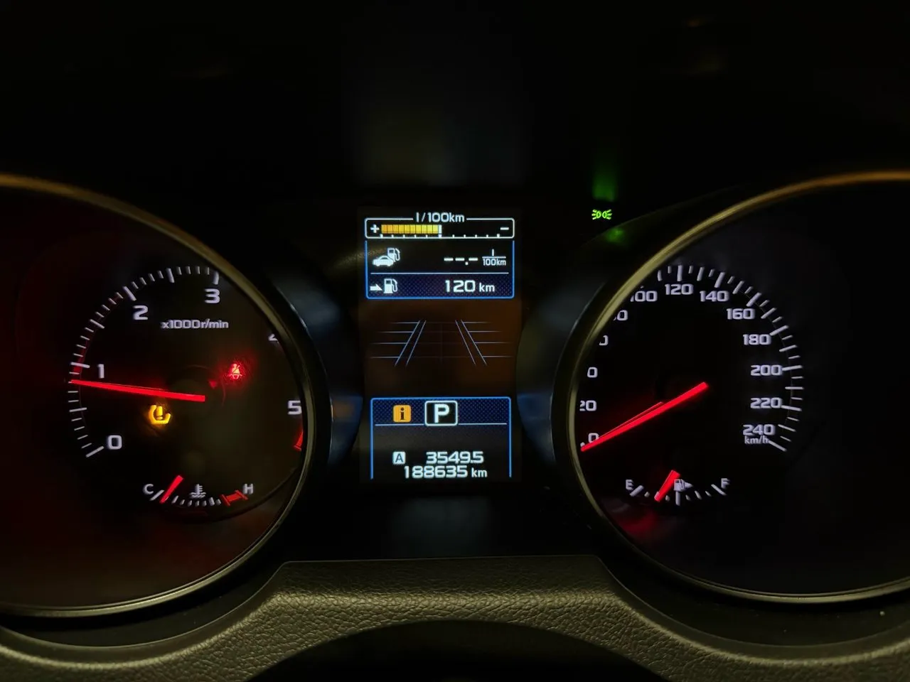 Vehicle image 18