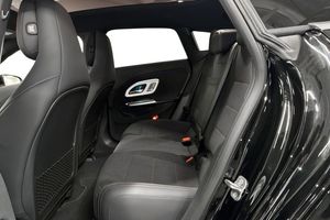 Mercedes CLA250 bild 10