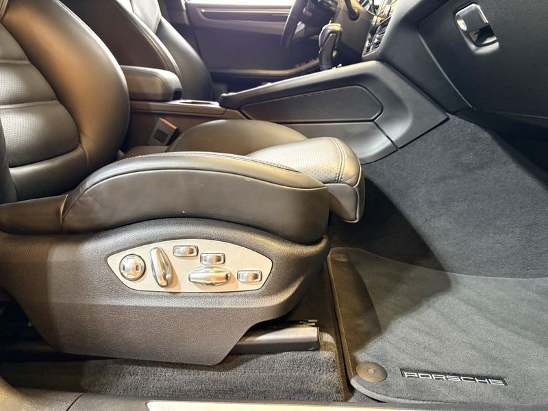 Porsche Macan bild 23