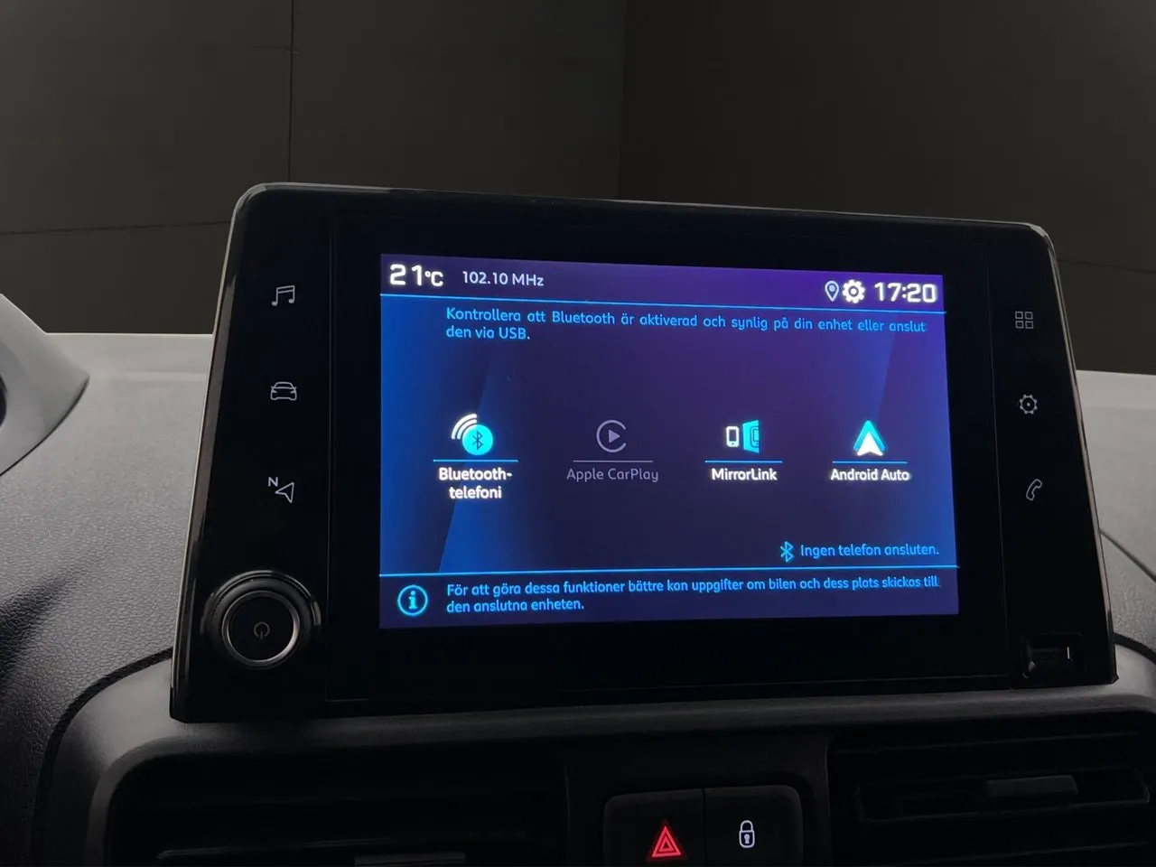 Vehicle image 20