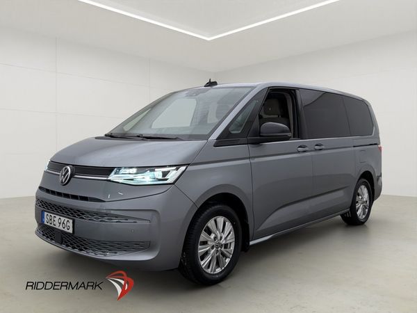 Volkswagen Multivan Lång Cockpit Värm Drag Pano 7-Sits Moms - 2022