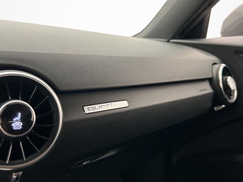Audi TT bild 15