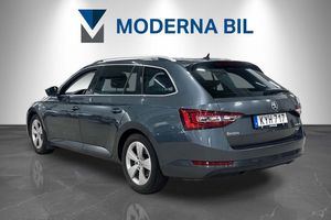 Skoda Superb bild 4