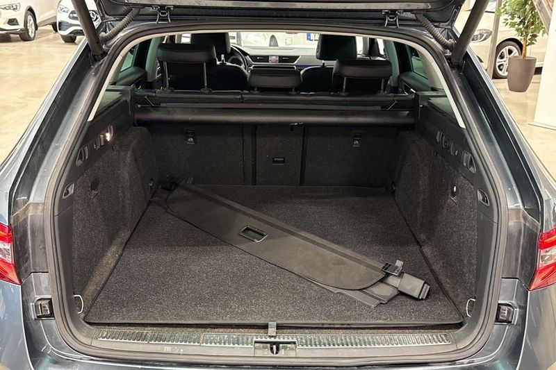 Skoda Superb bild 22