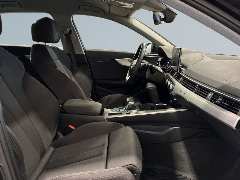 Audi A4 bild 10