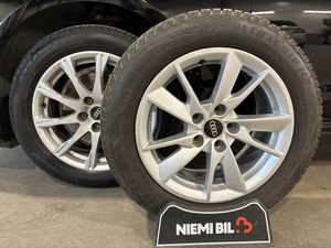 Audi A4 bild 17