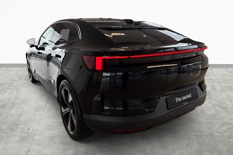 Polestar 4 bild 8