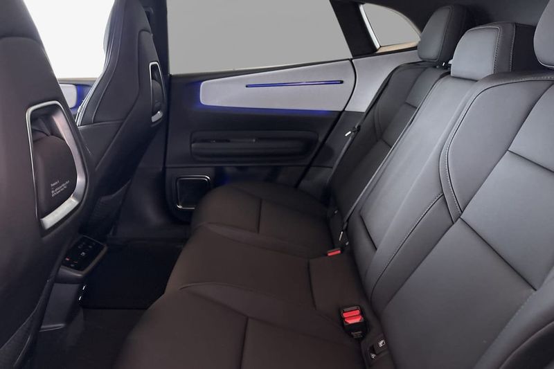 Polestar 4 bild 12
