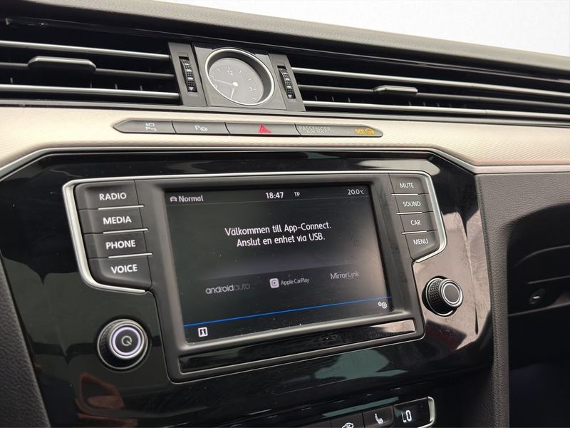 Volkswagen Passat bild 24