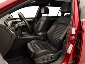 Volkswagen Passat bild 12