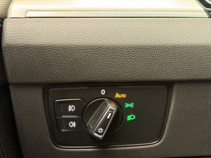 Volkswagen Passat bild 16