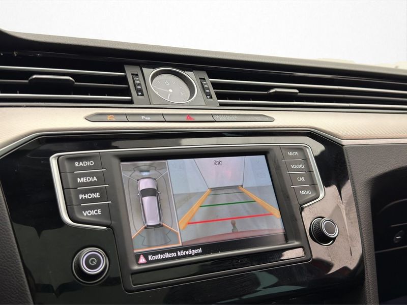 Volkswagen Passat bild 23