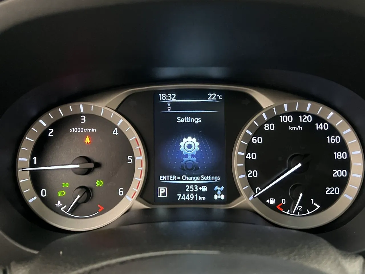 Vehicle image 19