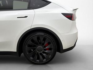 Tesla Model Y bild 27