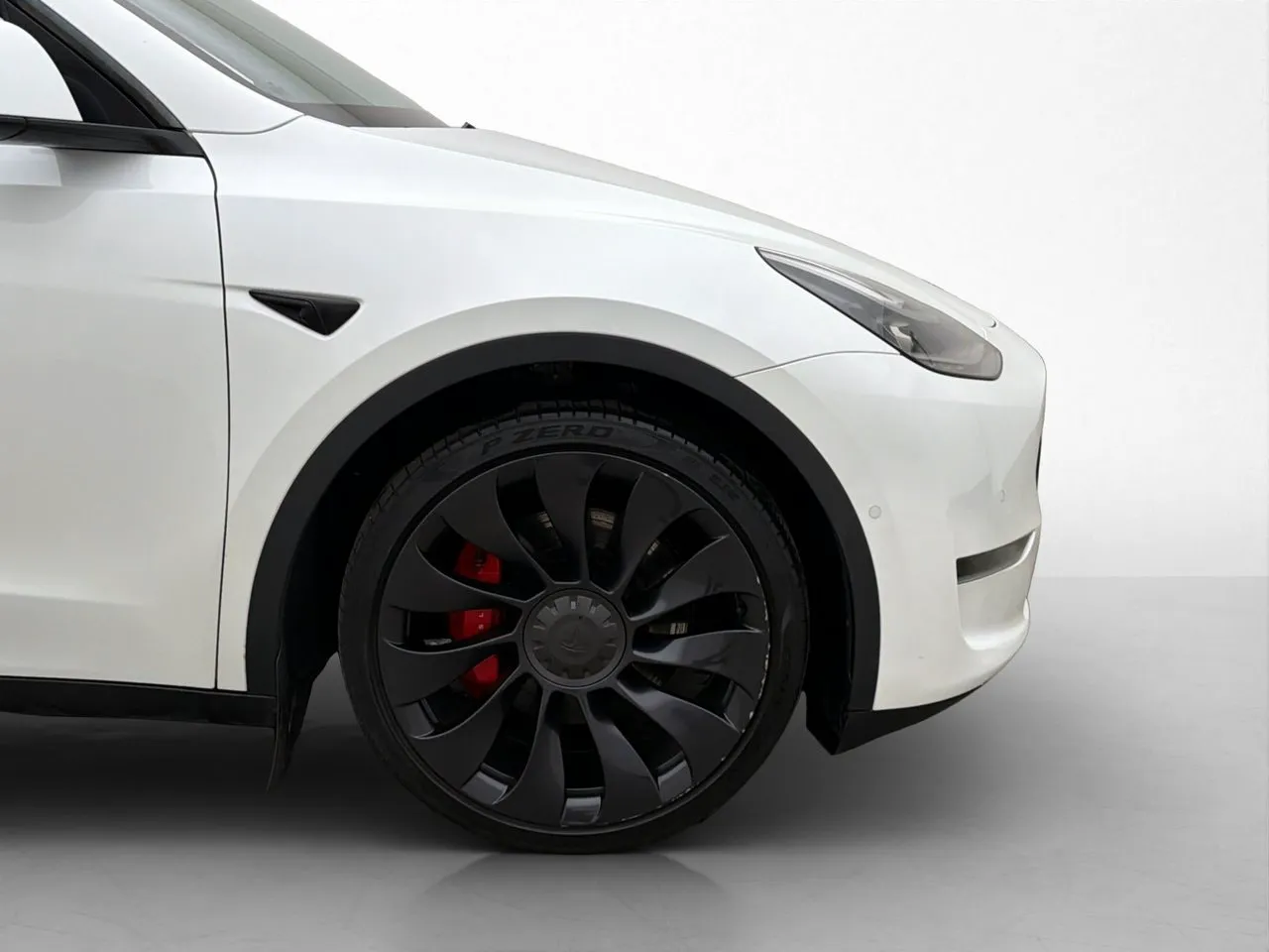 Vehicle image 28