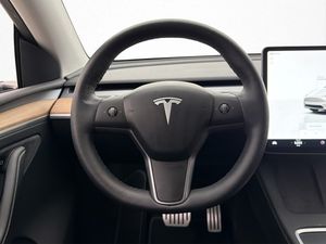 Tesla Model Y bild 11