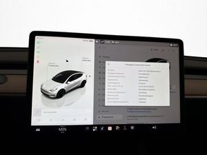 Tesla Model Y bild 24