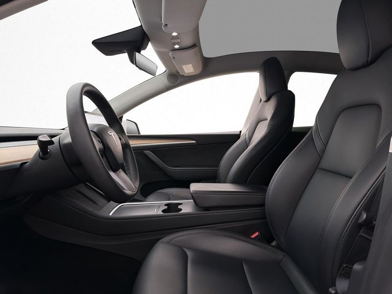 Tesla Model Y bild 12