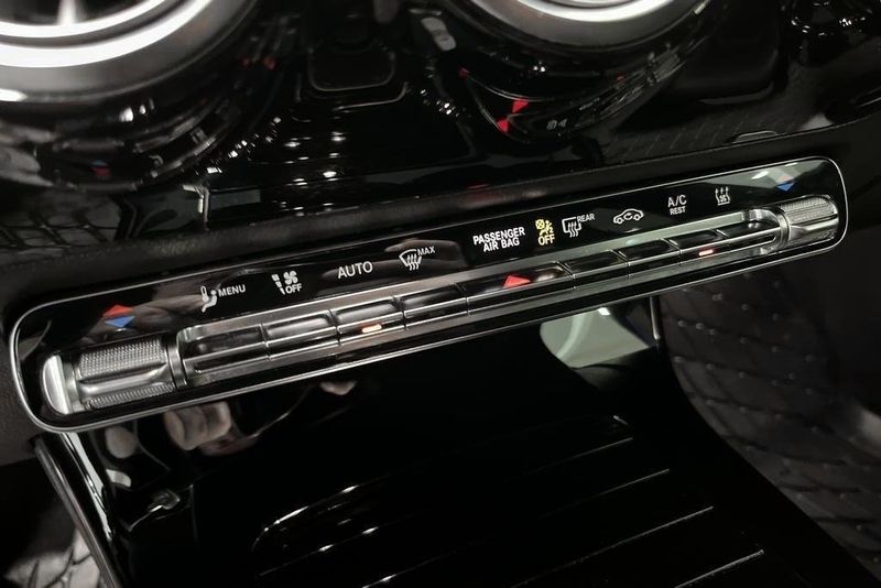 Mercedes CLA220 bild 13