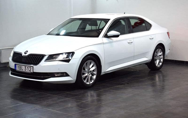 Skoda Superb bild 3