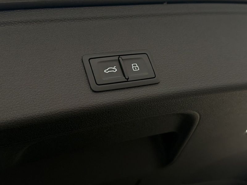 Audi A4 bild 32